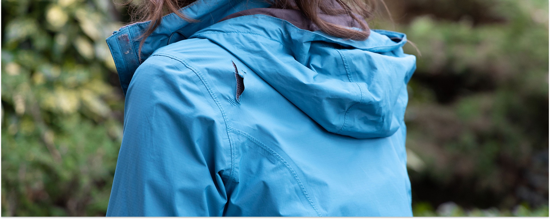 Zo repareer je een gat in je waterdichte kleding